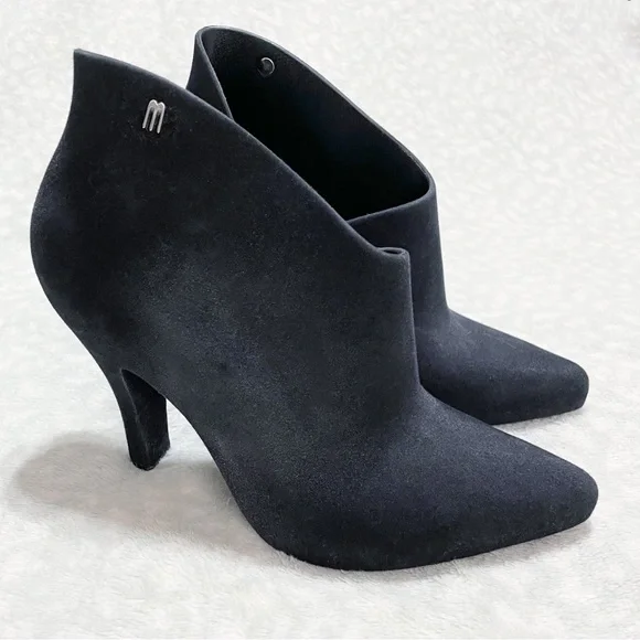Melissa Black Bootie Drama Flocked Velvet Pointed Toe Heel Ankle Boot Fuzzy - Picture 2 of 12
